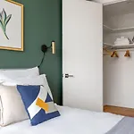 Tribeca 1br W Doorman Gym Nr Freedom Tower Nyc-446 Apartment New York