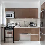 Sutton Place 1br W Doorman Gym Nr Sutton Park Nyc-1014
