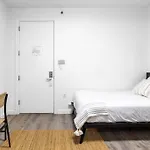 Calm And Central Studio Apt