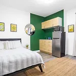 Calm And Central Studio Apt