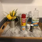 Private In Townhouse W Shared Baths Qn Bed 1-3ppl New York