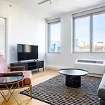 Hells Kitchen 1br W Doorman Nr Park Nyc-525 * New York