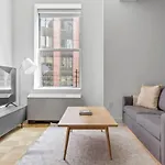 Apartment St 1br W Gym Doorman Roof Deck Nyc-226 *