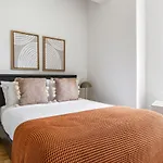 Apartment St 1br W Gym Doorman Roof Deck Nyc-226 New York