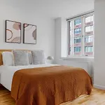 Ues Studio W Elevator Doorman Nr Central Park Nyc-1039