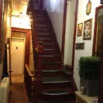 Guest house Private In Manhattan *