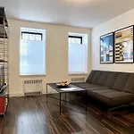 Apartment Close To All! 2-room In A 1-family Townhouse New York