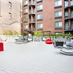 Central Chelsea Studio W Balcony Doorman Nyc-34