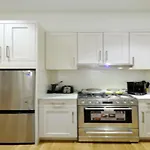 Glorious 3Bd 2Ba Apartment In East Side