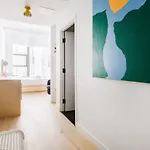 Placemakr Street Aparthotel New York