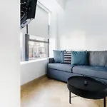 Placemakr Street 4* New York