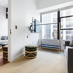 Aparthotel Placemakr Street 4*
