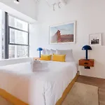 Aparthotel Placemakr Street