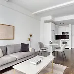 Uws 1br W Gym Doorman Nr Park Nyc-1100 New York