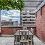 Ues Studio W Elevator Doorman Nr Central Park Nyc-1038