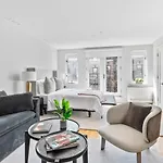 Luxe Studio Ste In Upper East Side With Charming Juliet Balcony * New York