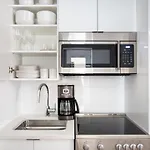 Soho 1Br W Outdoor Space In-Unit Wd Nyc-1142