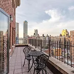 Upper W Side 1Br W Balcony Doorman Gym Nyc-32