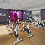 Global Luxury Suites At The Marc