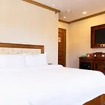 Hotel The Allen