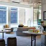 Hotel Renaissance Midtown 4*