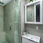 48-3rw Brand New 1br Prime Hells Kitchen - W D New York