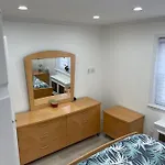 Renovated Jacuzzi Tub Nyc-lga-jfk Washer-dryer *