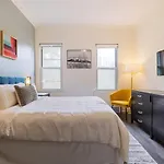 Hotel Merit New York Times Square