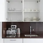 Apartment Uws 1br W Doorman Elevator Nr Park Nyc-416 New York