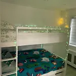 Renovated Jacuzzi Tub Nyc-lga-jfk Washer-dryer *