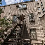 Williamsburg Private With Garden * New York