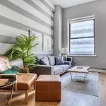 Tribeca 1br W Gym Doorman Roof Deck Nyc-54 New York