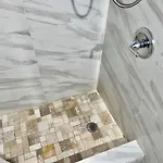 Lga Airport Near, Walk In Bsmt In A Private House! *