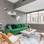 Tribeca 1br W Gym Doorman Roof Deck Nyc-54
