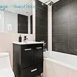 Lea House Homestay *