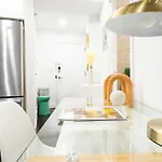 809-3b Columbus Circle W D New Bldg Balcony Apartment New York