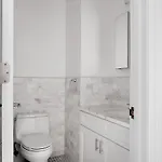 Apartment Midtown East 1br W Doorman Nr Grand Nyc-1170 *