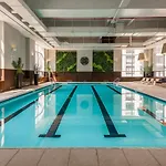 Hells Kitchen 1br W Pool Gym Dm Nr Subway Nyc-482 *