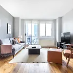 Hells Kitchen 1br W Pool Gym Dm Nr Subway Nyc-482 Apartment *
