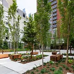 Apartment Hells Kitchen 1br W Pool Gym Dm Nr Subway Nyc-482 New York