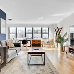 Midtown E 1br W Gym Doorman Nyc-17