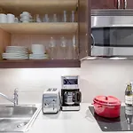 Splendid Midtown Studio W Gym Doorman Nyc-233