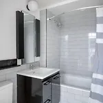 East Village 2br W Elevator Nr Union Square Nyc-1182 New York