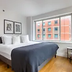 Apartment East Village 2br W Elevator Nr Union Square Nyc-1182