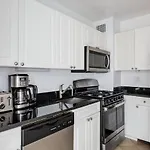 Ues 1Br W Elevator Doorman Nr Central Park Nyc-1186