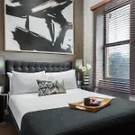 Park West Hotel