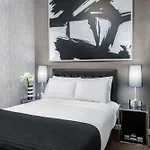 Park West Hotel 3*
