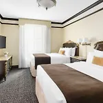 Lucerne Hotel 4*
