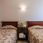 Hotel Americana 2*