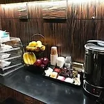 Americana Hotel 2*